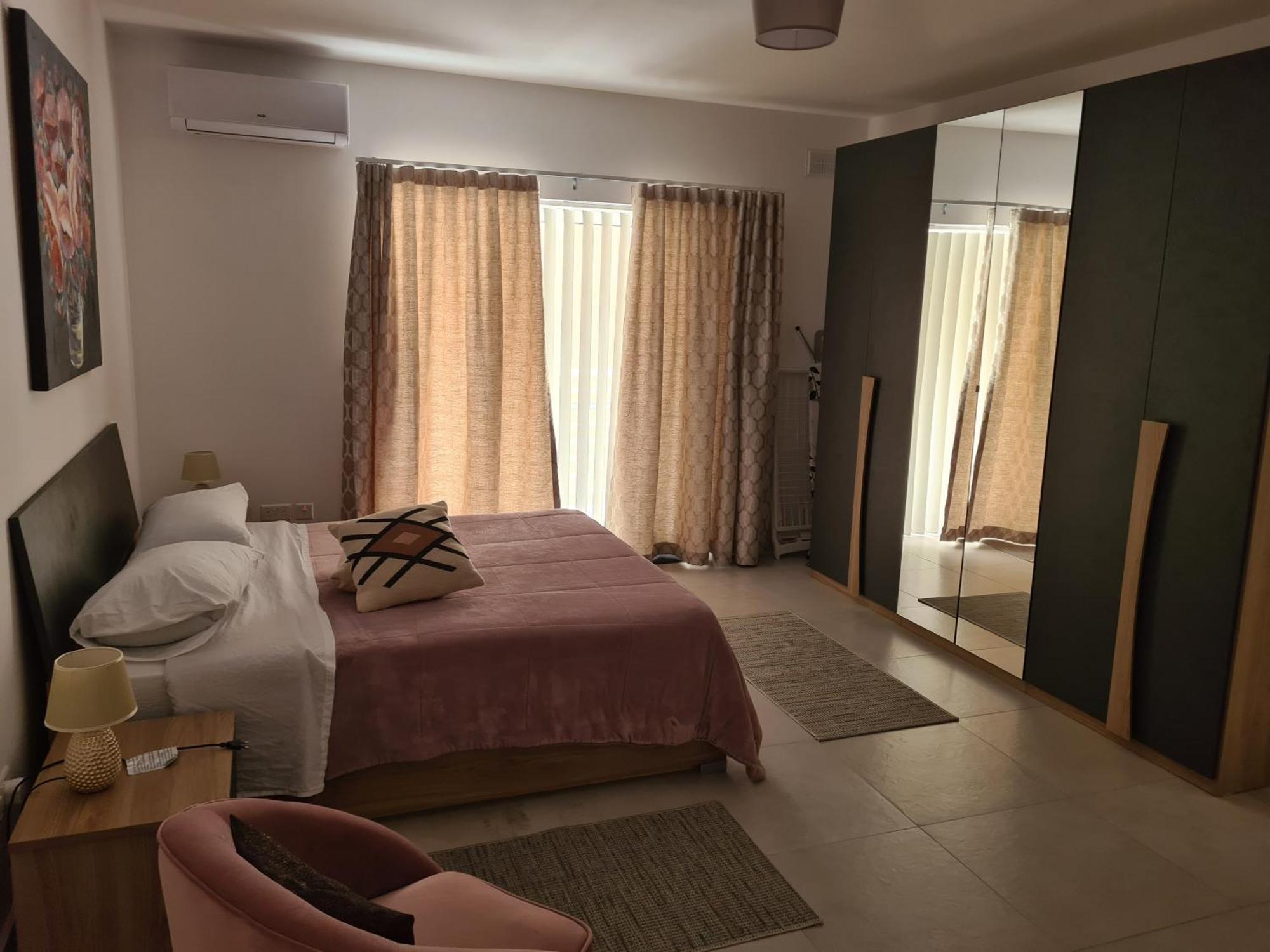 Modern-studio In Qawra Malta Apartment St. Paul's Bay